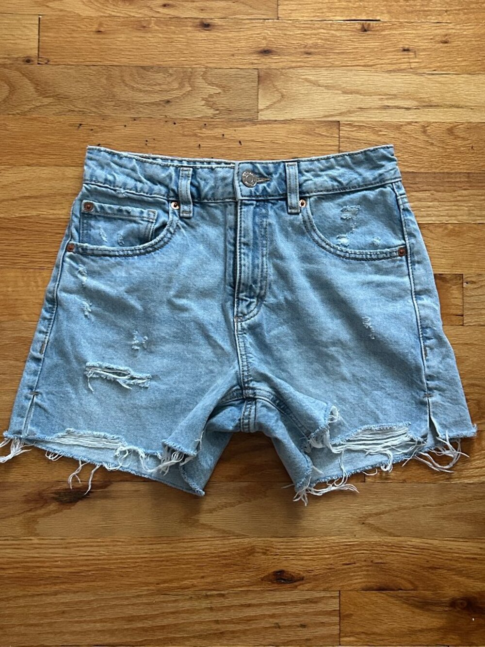 Garage Light Wash Vintage Denim Cut Off Shorts Women's Size 25 Distressed Y2K
